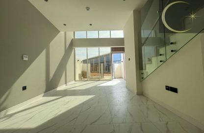Townhouse - 2 Bedrooms - 3 Bathrooms for rent in Rukan 3 - Rukan - Dubai