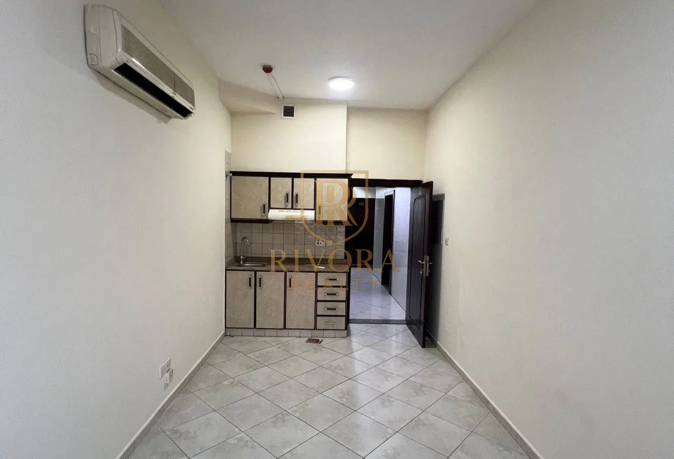 150010242 - Property Main Image