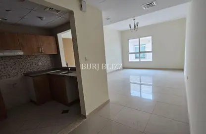 Apartment - 1 Bedroom - 2 Bathrooms for rent in May Residence 5 - May Residence - District 10 - Jumeirah Village Circle - Dubai