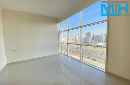 شقة - غرفة نوم - 2 حمامات للايجار في ريف ريزيدنس - الضاحية 13 - قرية جميرا الدائرية - دبي