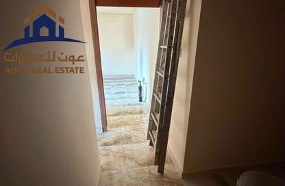Apartment - Studio - 1 Bathroom for rent in Qasimia 10 building - Al Mahatta - Al Qasimia - Sharjah