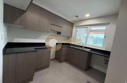 Townhouse - 4 - 4 for rent in Verona - Damac Hills 2 - Dubai