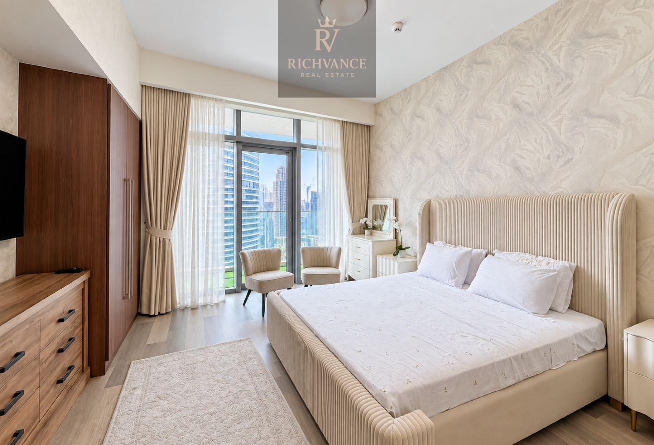 Premium 3BR | Spacious Living | Downtown photo 7