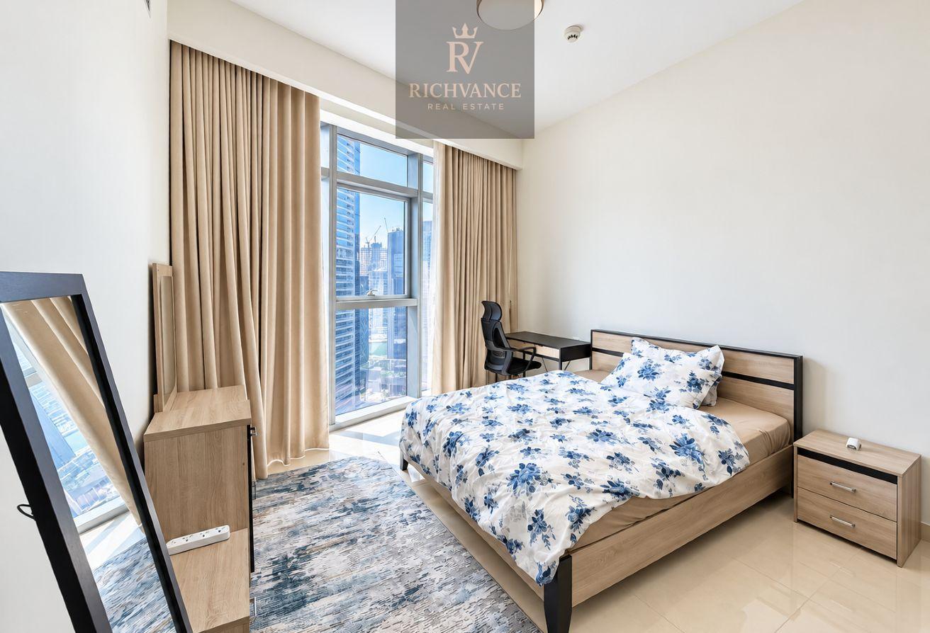 Premium 3BR | Spacious Living | Downtown photo 9