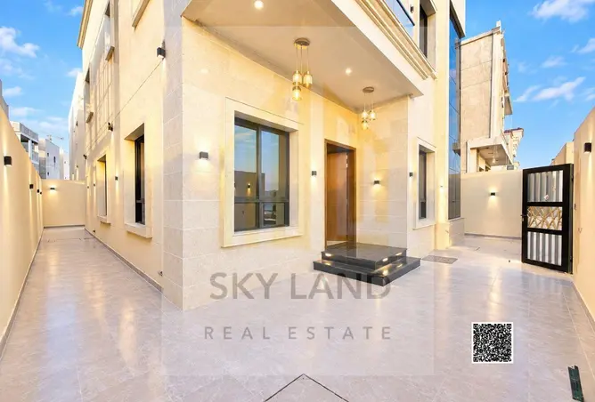 146910002 - Property Image 2