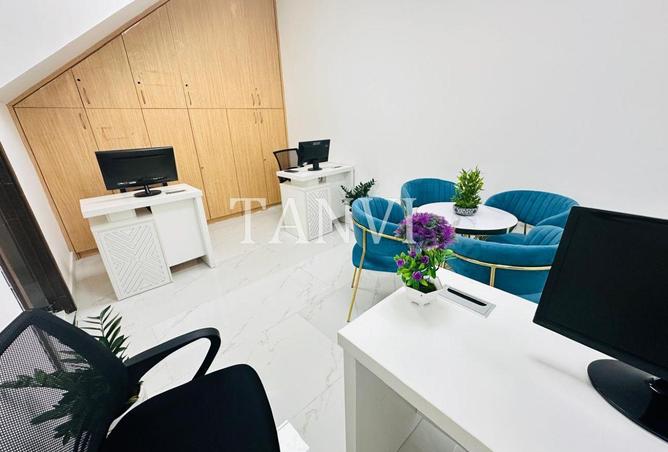 81929384 - Property Image 2