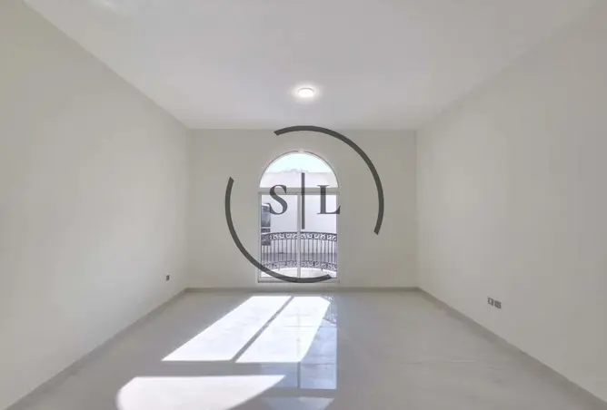 156202482 - Property Image 2