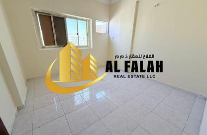 شقة - غرفة نوم - 1 حمام للايجار في بو تينة - الشرق - الشارقة شقة - غرفة نوم - 1 حمام للايجار في بو تينة - الشرق - الشارقة
