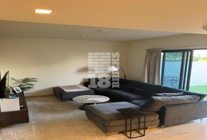 122918850 - Property Main Image