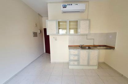 Apartment - Studio - 1 Bathroom for rent in Fire Station Road - Muwaileh - Sharjah