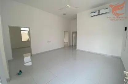 فيلا - 3 غرف نوم - 3 حمامات للايجار في الرفاع - رأس الخيمة