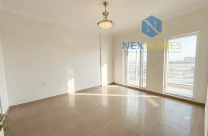 Apartment - 1 Bedroom - 2 Bathrooms for rent in Axis silver 1 - Dubai Silicon Oasis - Dubai