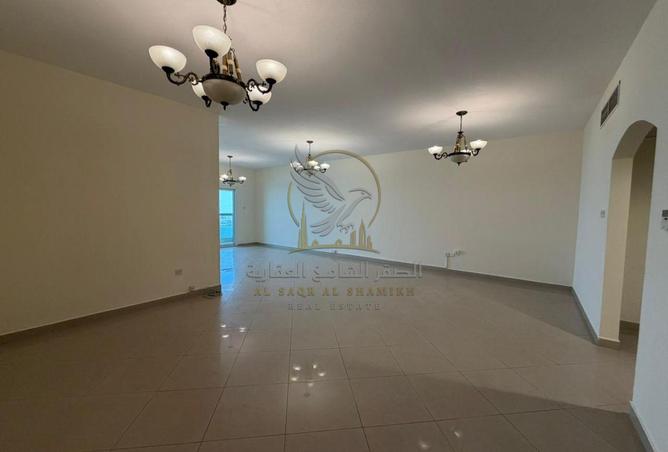 132521138 - Property Image 3