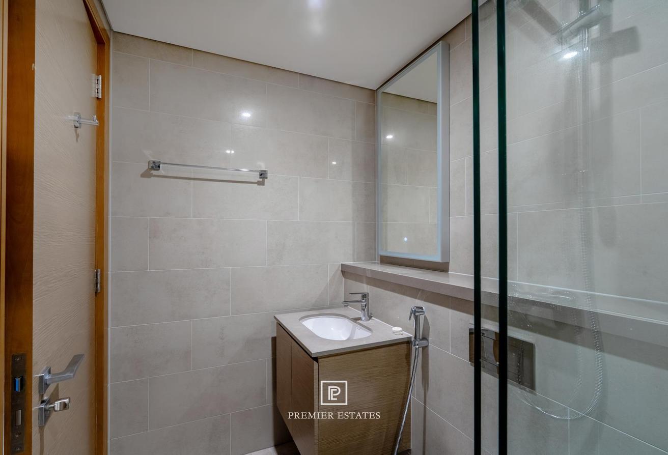 Fully Furnished | 2-Bed | Vacant 2nd September photo 13