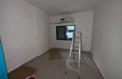 شقة - غرفة نوم - 1 حمام للايجار في الند - القاسمية - الشارقة