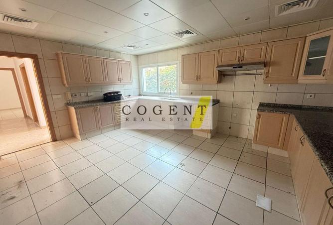 84081643 - Property Image 3