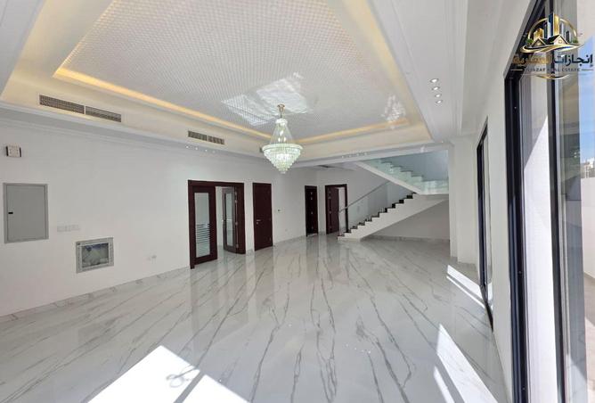 123848777 - Property Image 3