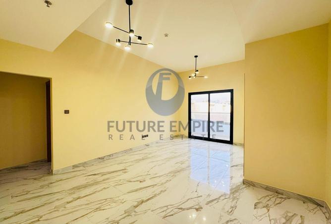 127031574 - Property Image 2