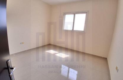 Apartment - 1 - 1 for rent in Fire Station Road - Muwaileh - Sharjah
