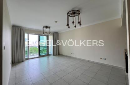 Apartment - 1 - 2 for rent in The Fairways West - The Fairways - The Views - Dubai