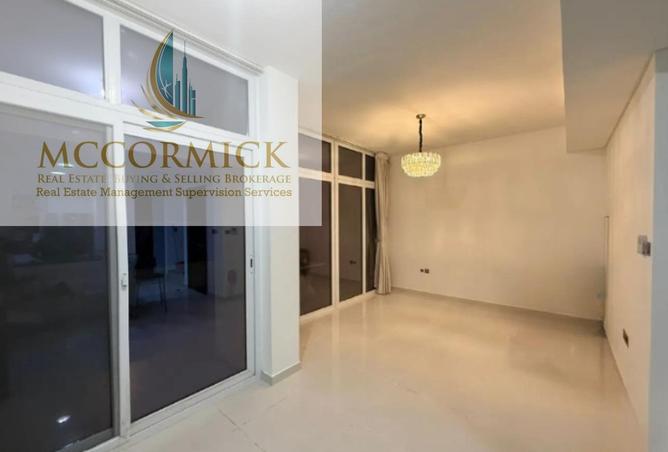 87030723 - Property Main Image
