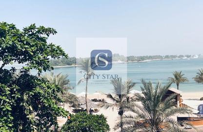 Apartment - 2 Bedrooms - 3 Bathrooms for sale in Al Basri - Shoreline Apartments - Palm Jumeirah - Dubai