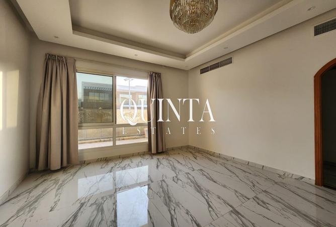115465616 - Property Image 3