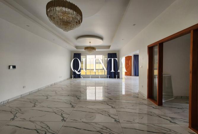 115465616 - Property Image 2