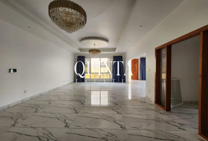 115465616 - Property Image 2