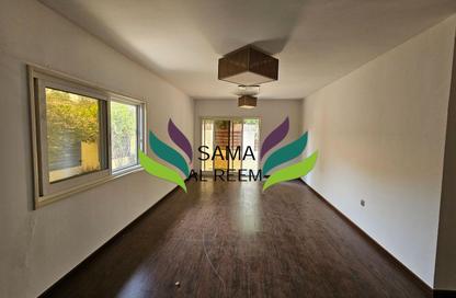 Villa - Studio - 4 for rent in Jumeirah 2 Villas - Jumeirah 2 - Jumeirah - Dubai