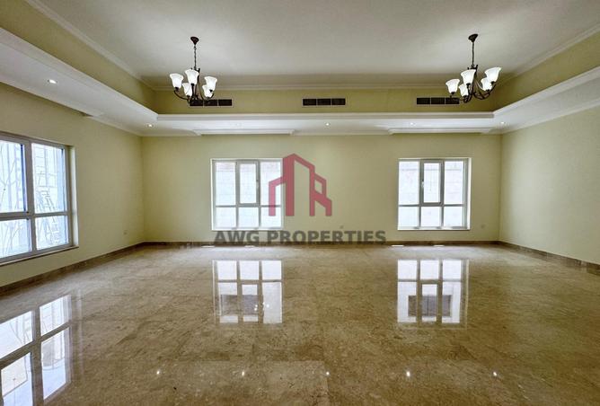 144609311 - Property Image 2