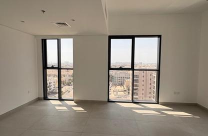 Apartment - 1 Bedroom - 2 Bathrooms for rent in Jumeirah Garden City - Al Satwa - Dubai