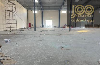 Warehouse - Studio - 3 for rent in Umm Al Thuoob - Umm Al Quwain