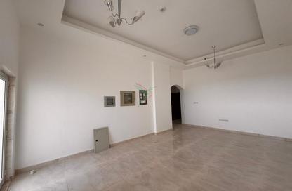 Apartment - 1 Bedroom - 2 Bathrooms for rent in Al Niyadat - Al Ain
