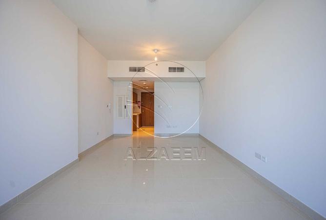 137877404 - Property Image 2