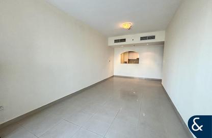 Apartment - 1 Bedroom - 2 Bathrooms for rent in Lake Point Tower - JLT Cluster N - Jumeirah Lake Towers - Dubai