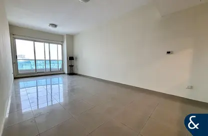 Apartment - 1 Bedroom - 2 Bathrooms for rent in Lake Point Tower - JLT Cluster N - Jumeirah Lake Towers - Dubai