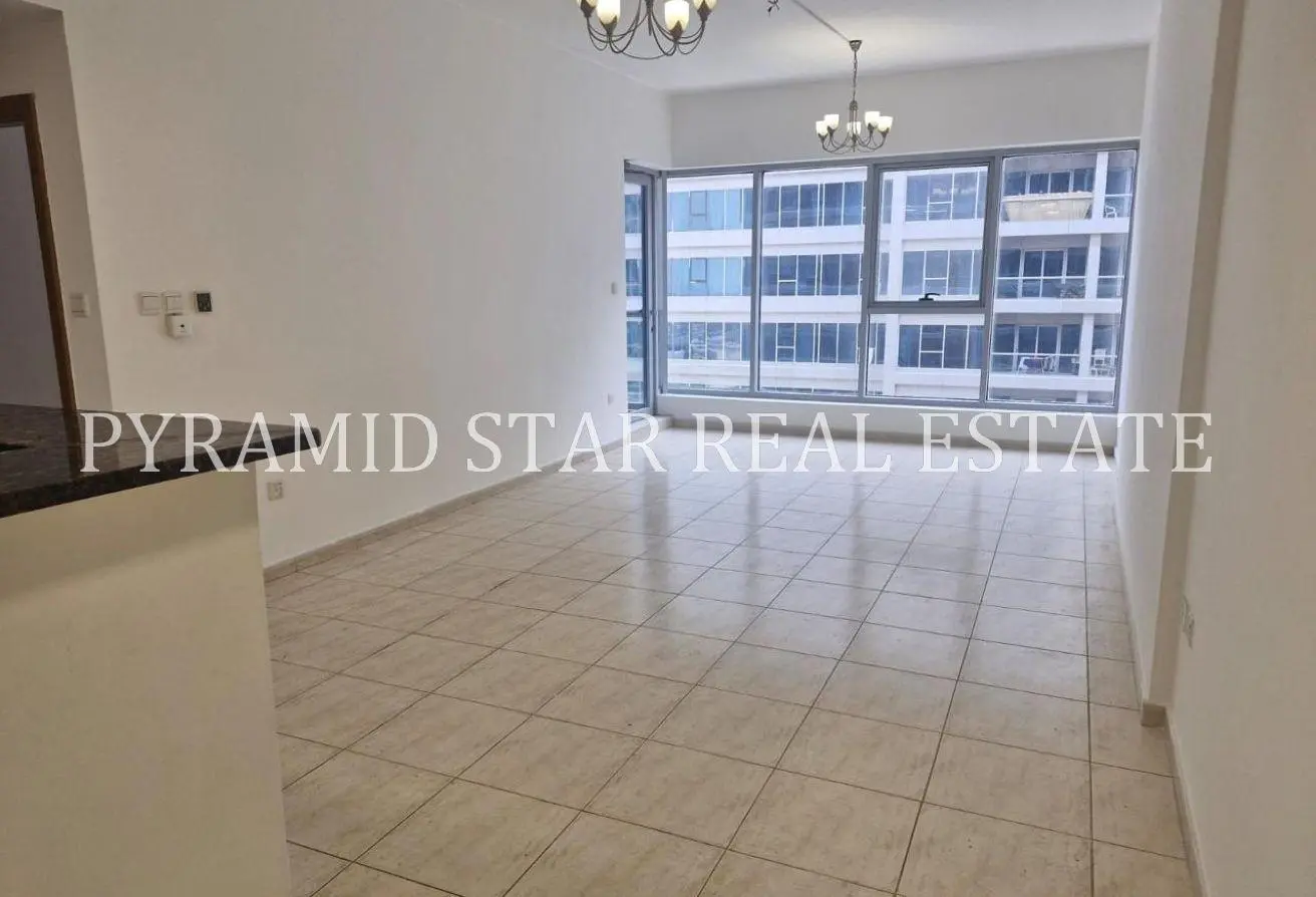 98709581 - Property Main Image