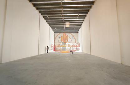 Warehouse - Studio - 1 for rent in Al Sajaa S - Al Sajaa - Sharjah