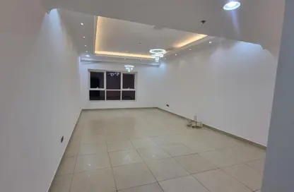 Apartment - 2 Bedrooms - 4 Bathrooms for rent in Al Khan Corniche - Al Khan - Sharjah Apartment - 2 Bedrooms - 4 Bathrooms for rent in Al Khan Corniche - Al Khan - Sharjah
