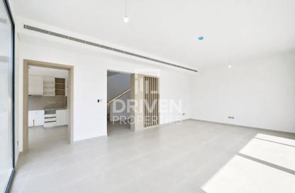 Villa - 4 - 6 for rent in Jebel Ali Village Villas - Jebel Ali Village - Jebel Ali - Dubai