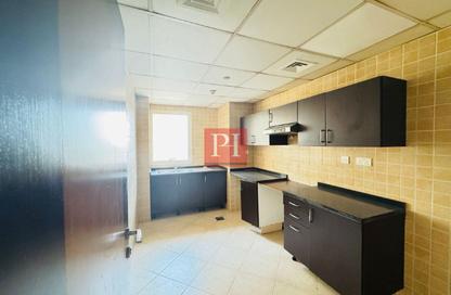 Apartment - 2 - 3 for rent in HDS Sunstar 2 - CBD (Central Business District) - International City - Dubai