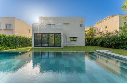 Villa - 4 - 6 for sale in Meadows 9 - Meadows - Dubai Villa - 4 - 6 for sale in Meadows 9 - Meadows - Dubai