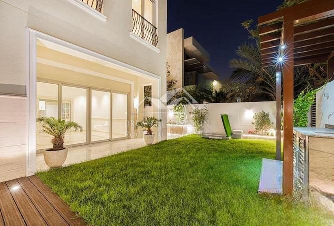 72732764 - Property Image 2