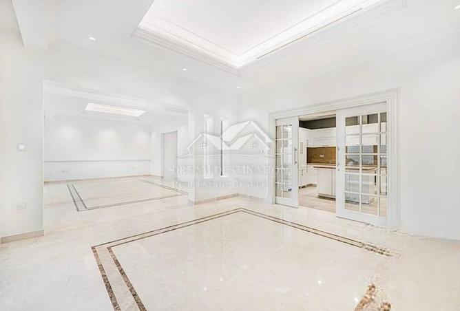 72732764 - Property Image 3