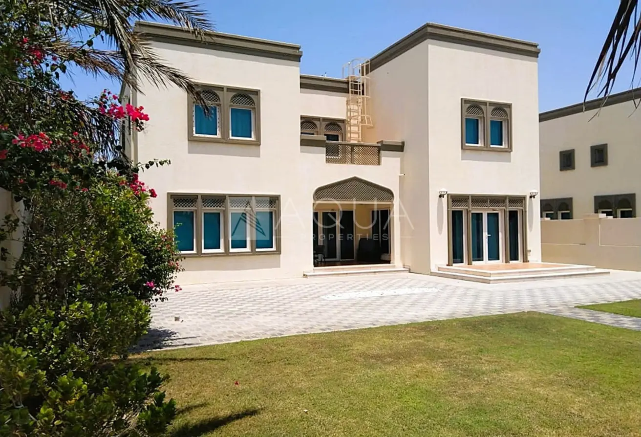 155508831 - Property Main Image