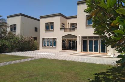 Villa - 3 - 4 for rent in District 5 - Jumeirah Park - Dubai