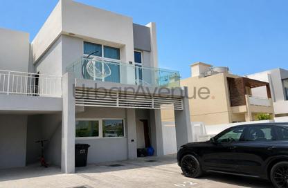 Apartment - 1 Bedroom - 1 Bathroom for sale in Avencia - Damac Hills 2 - Dubai Apartment - 1 Bedroom - 1 Bathroom for sale in Avencia - Damac Hills 2 - Dubai