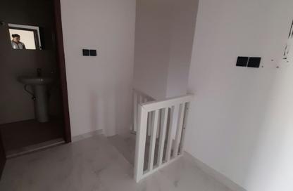 Villa - 3 - 4 for rent in Al Jazzat - Al Riqqa - Sharjah