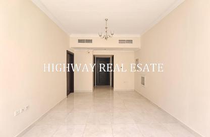 Apartment - 1 Bedroom - 2 Bathrooms for rent in Muwaileh 3 Building - Muwaileh - Sharjah